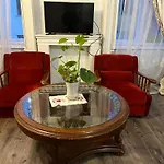 Oktogon Modern * Budapeste